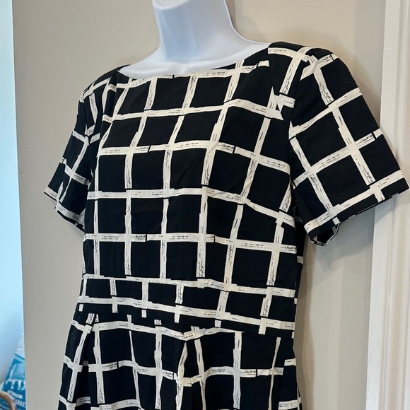 French Connection Black and White Grid Pattern Dress- size 12 - Picture 2 of 5
